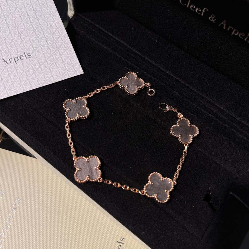VCA Bracelet