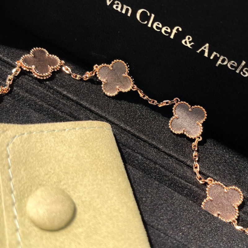 VCA Bracelet