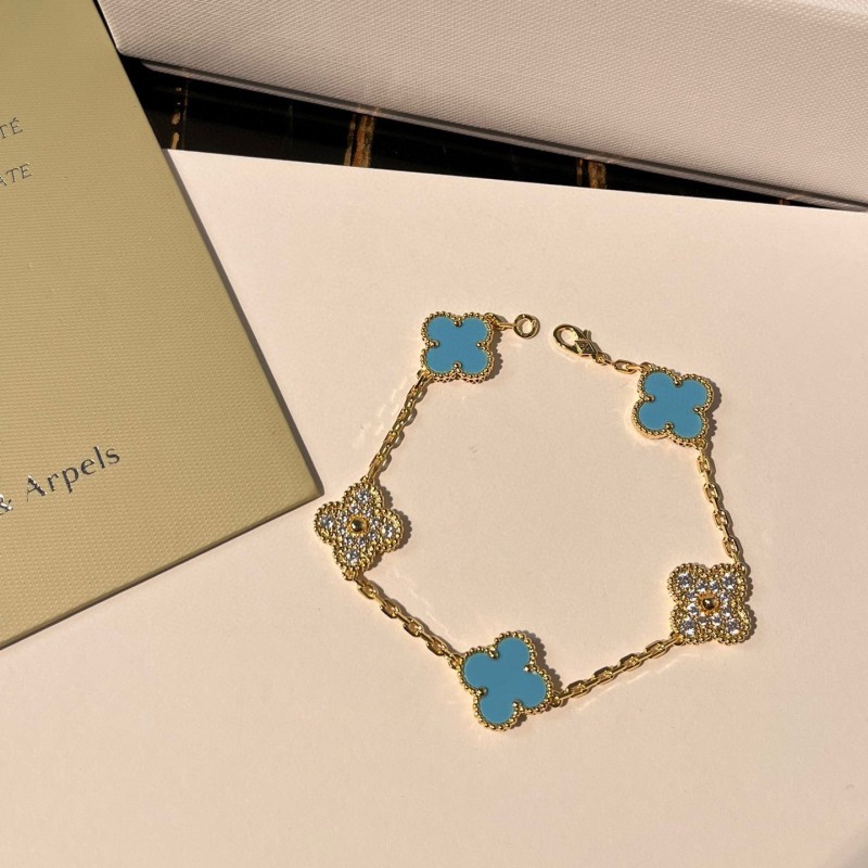 VCA Bracelet