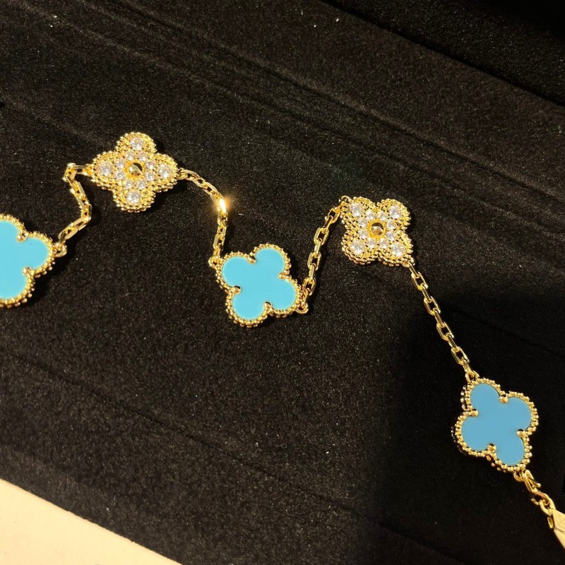 VCA Bracelet