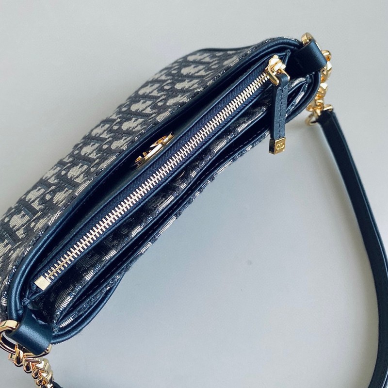 Dior Hobo Avenue