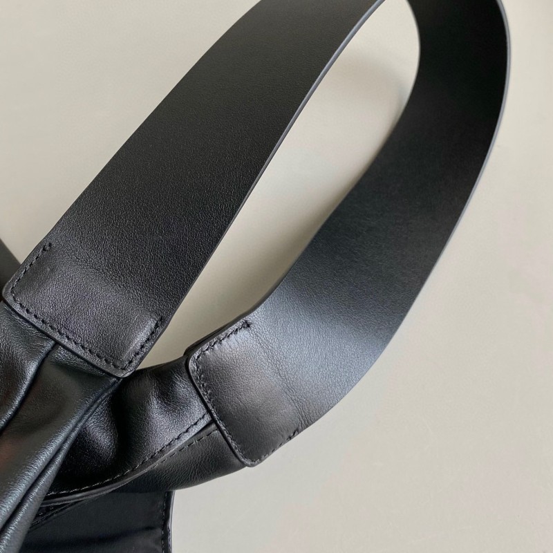 MiuMiu Hobo