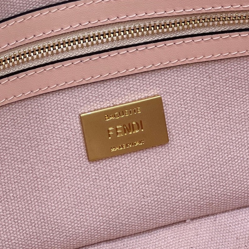 Fendi Baguette