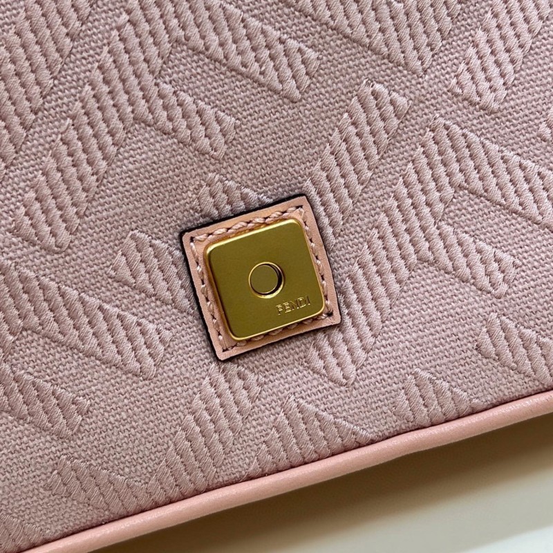 Fendi Baguette