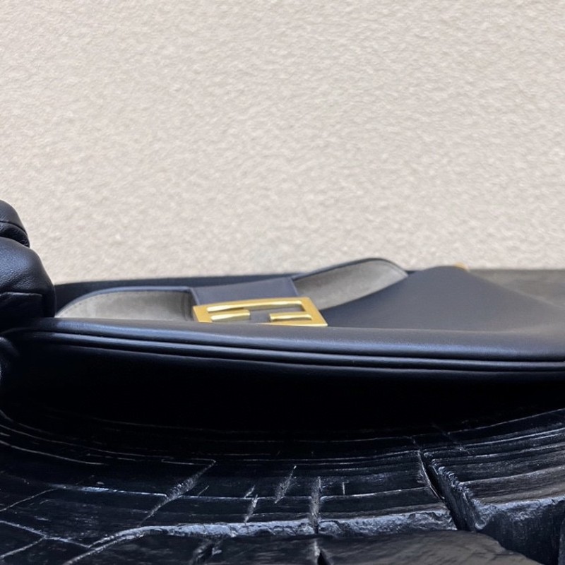 Fendi Hobo