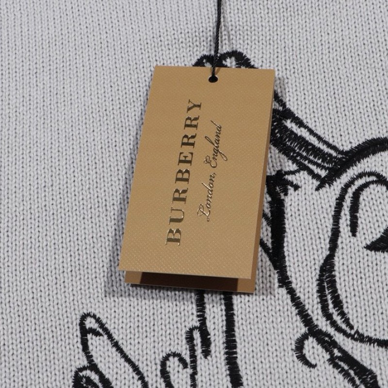 Burberry Unisex Sweater
