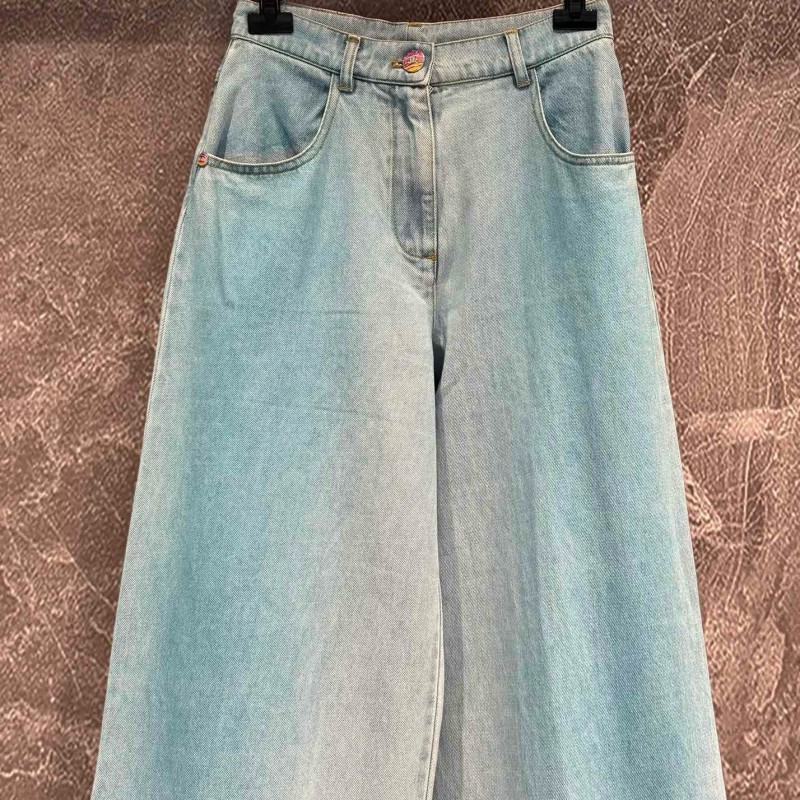 Chanel Jeans