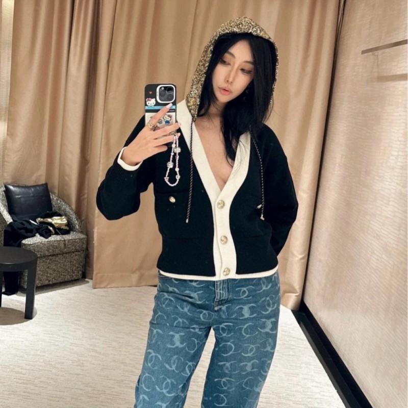 Chanel Knit Cardigan