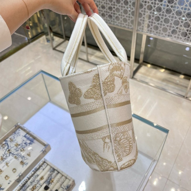 Dior 菜篮子 (X’mas Edition)