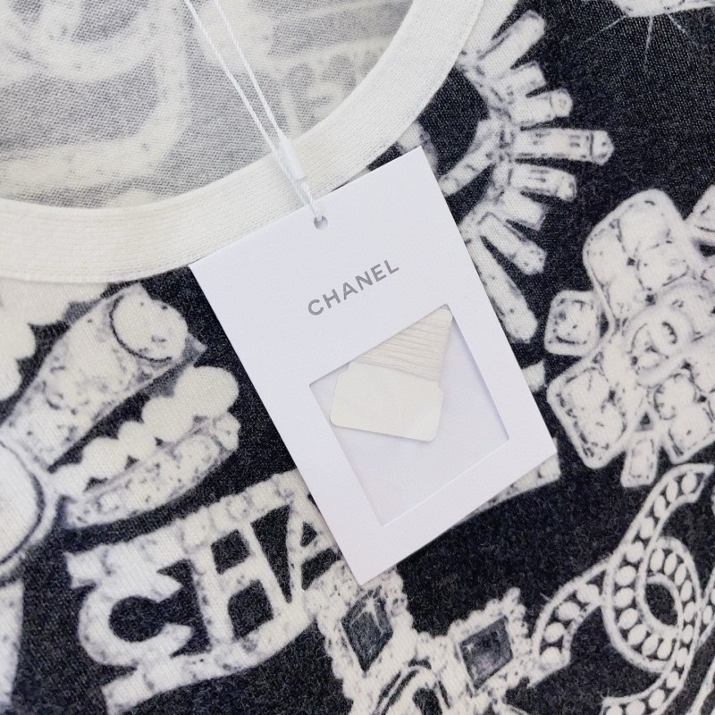 Chanel Singlet