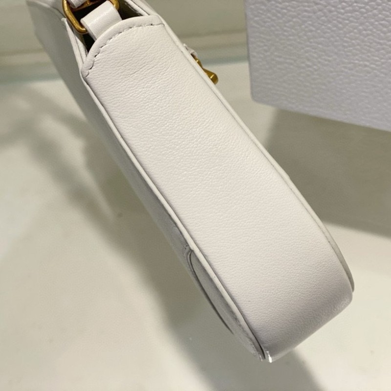 Dior 马鞍包