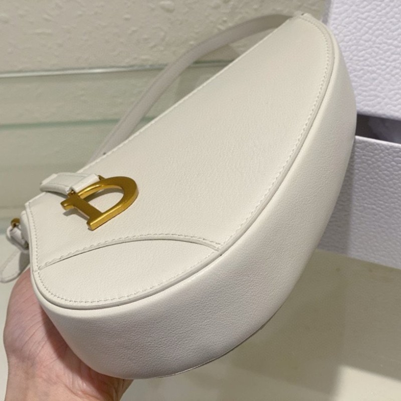 Dior 马鞍包