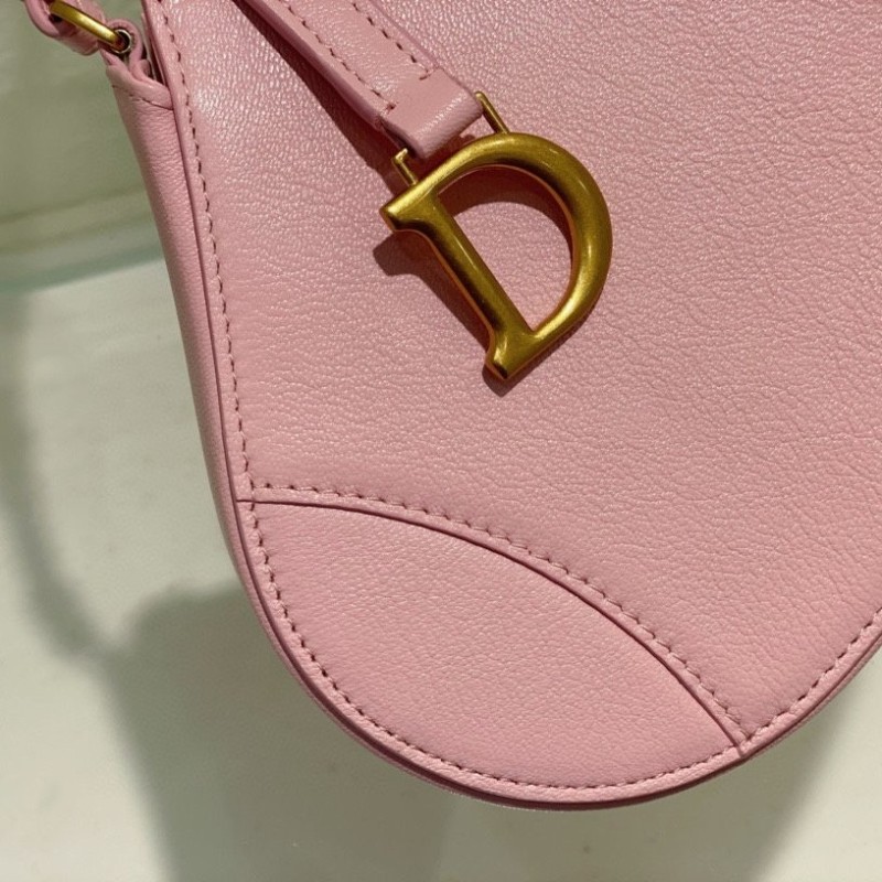 Dior 马鞍包