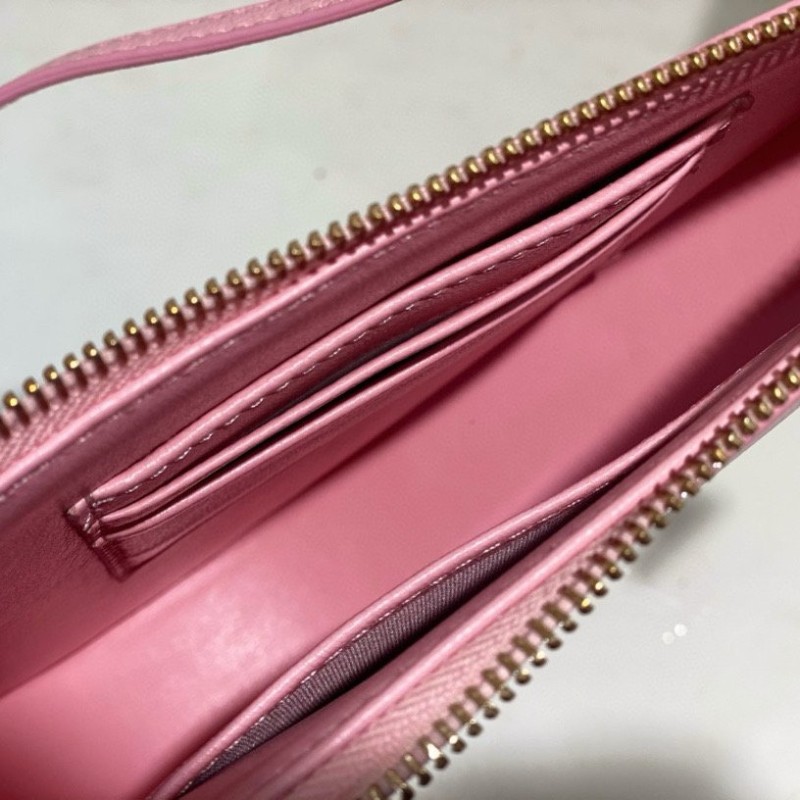 Dior 马鞍包