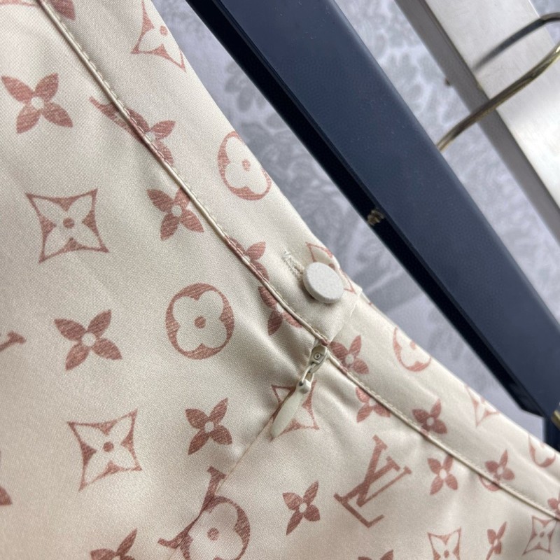 LV Pants