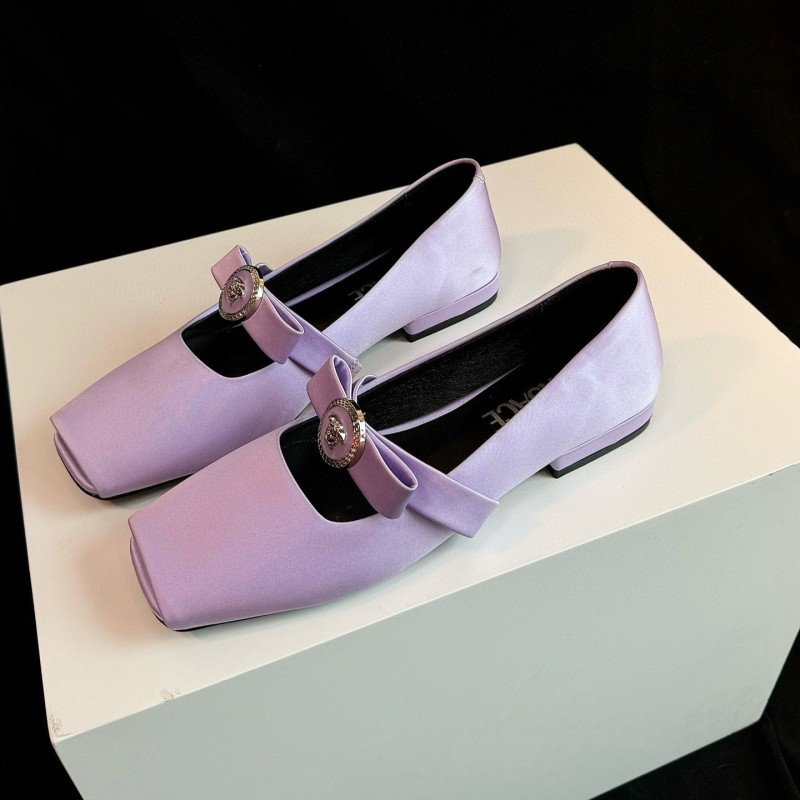 Versace Flat