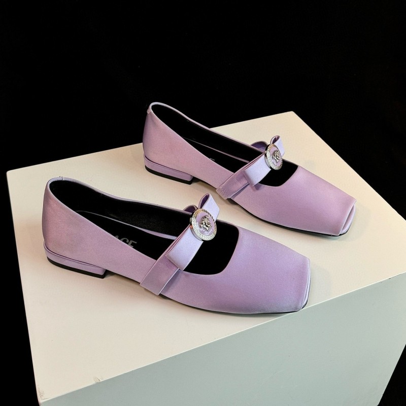 Versace Flat