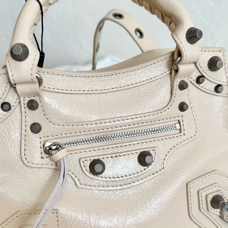 Balenciaga Neo Cagole 机车包
