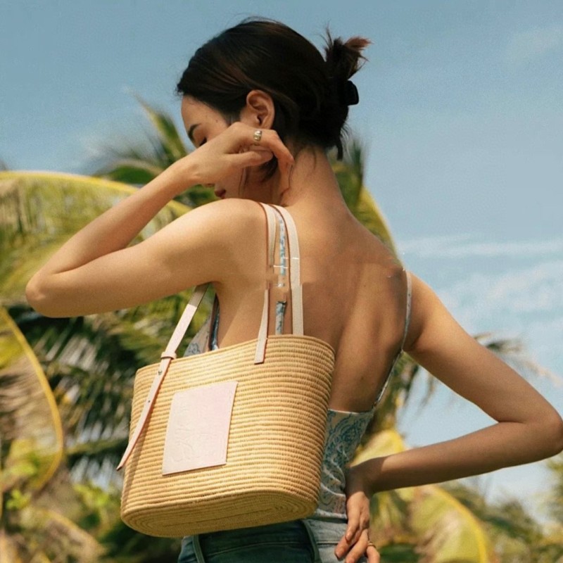 Loewe Basket