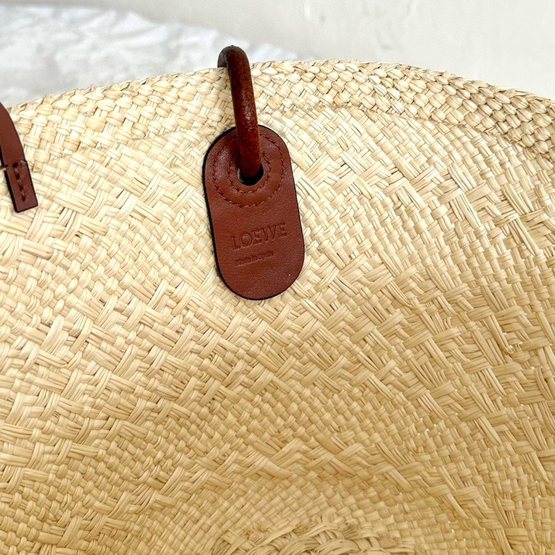 Loewe Basket