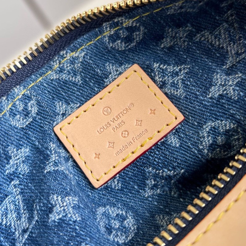 LV Hills Pochette
