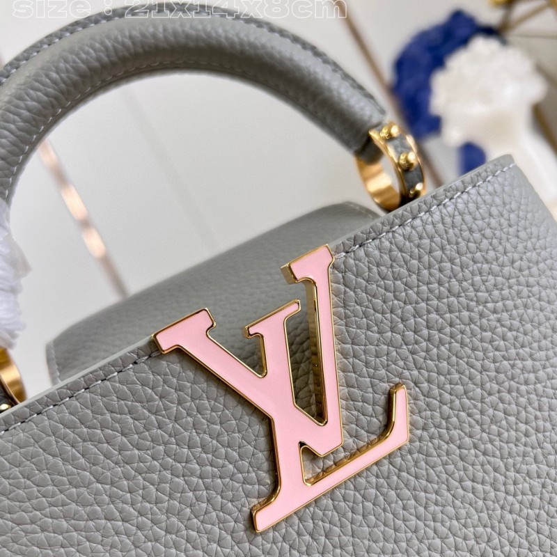 LV Capucines BB