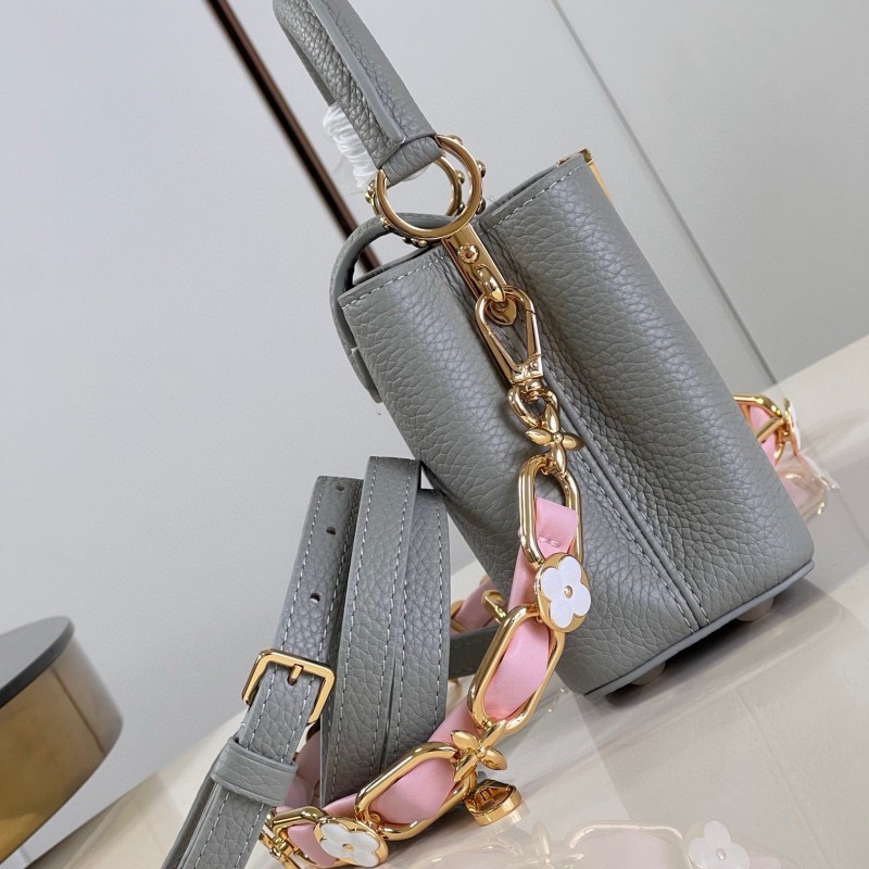 LV Capucines BB