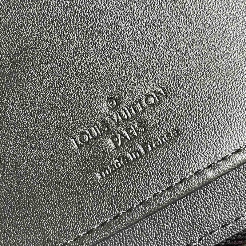 LV Long Wallet