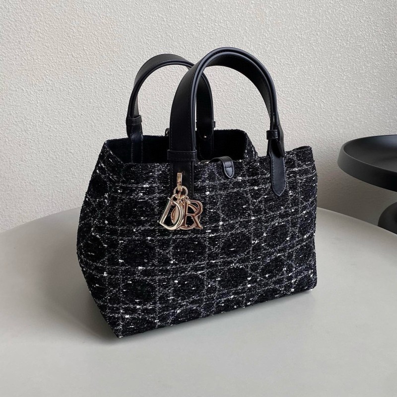 Dior Toujours