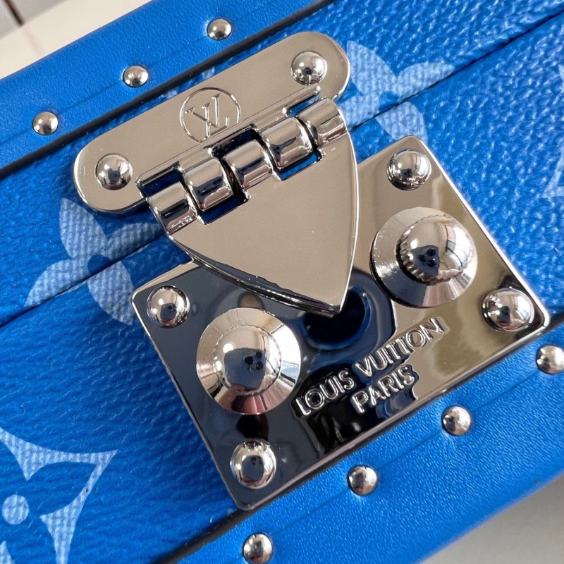 Lv Clutch Box