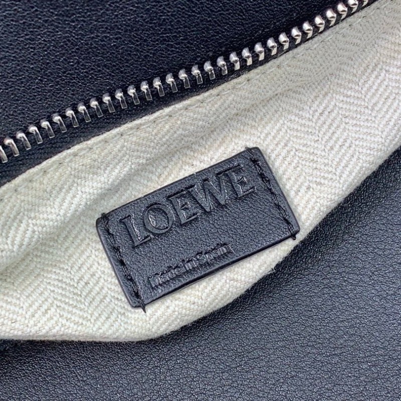 Loewe Puzzle Bag