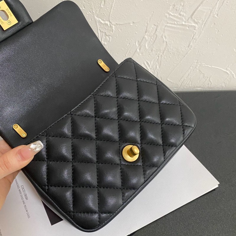 Chanel 24P 珍珠方胖子