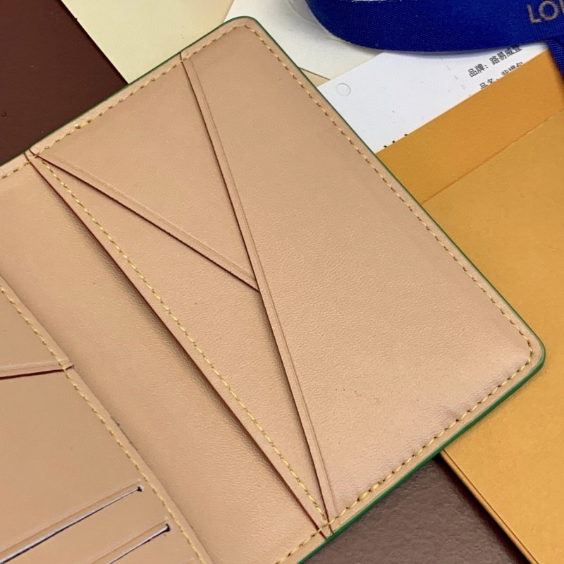 LV Cardholder