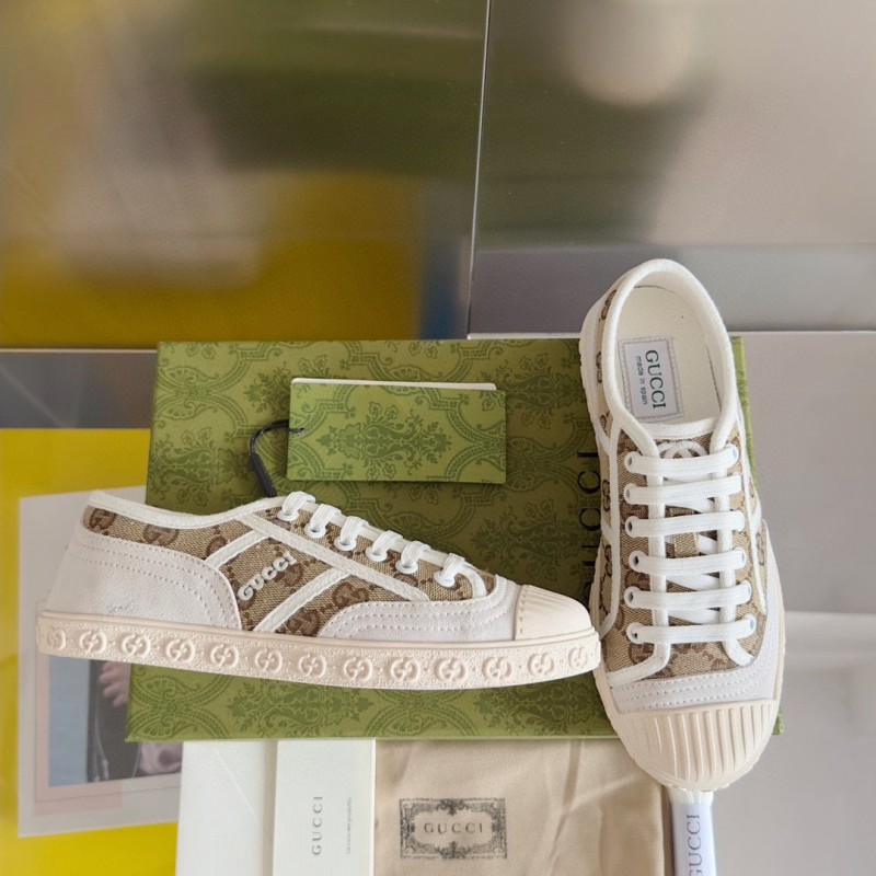 Gucci Unisex Shoes