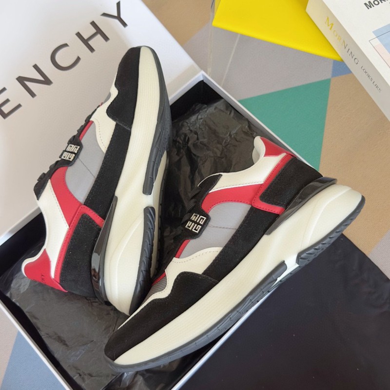 Givenchy Runner Sneaker