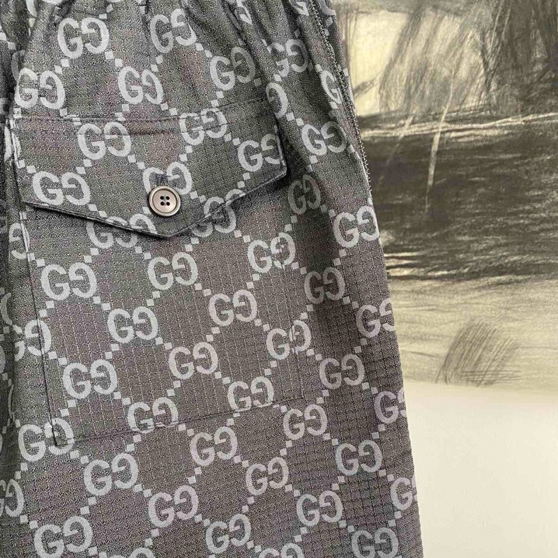 Gucci Unisex Shorts