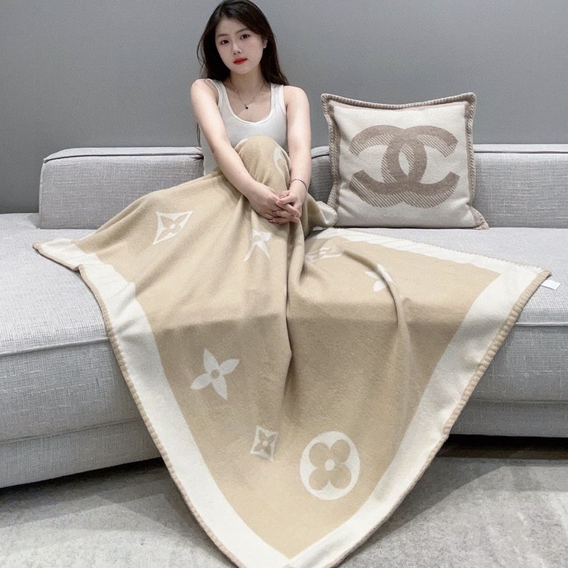 LV Blanket
