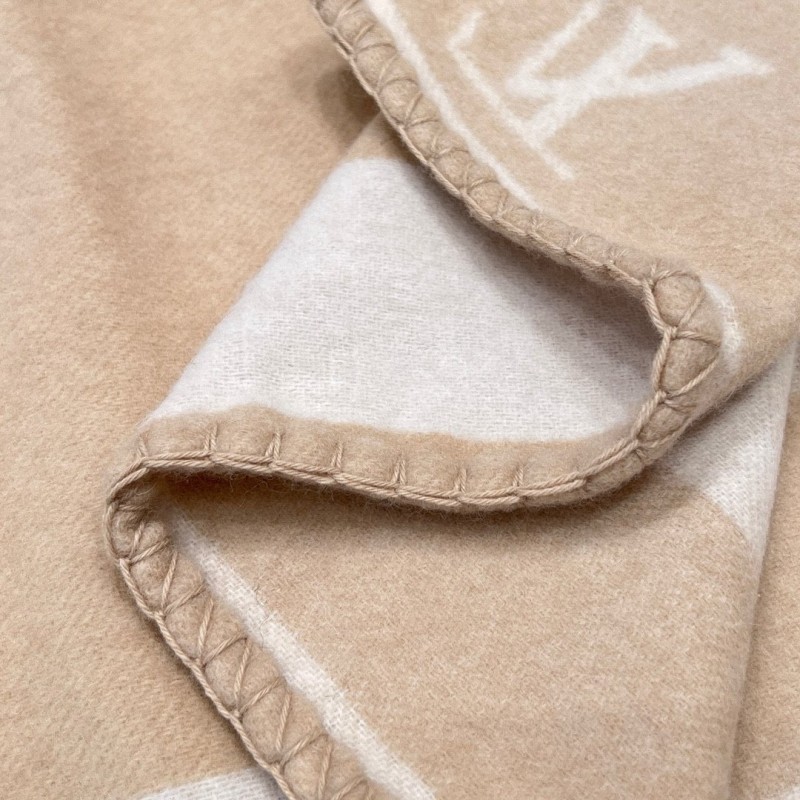 LV Blanket