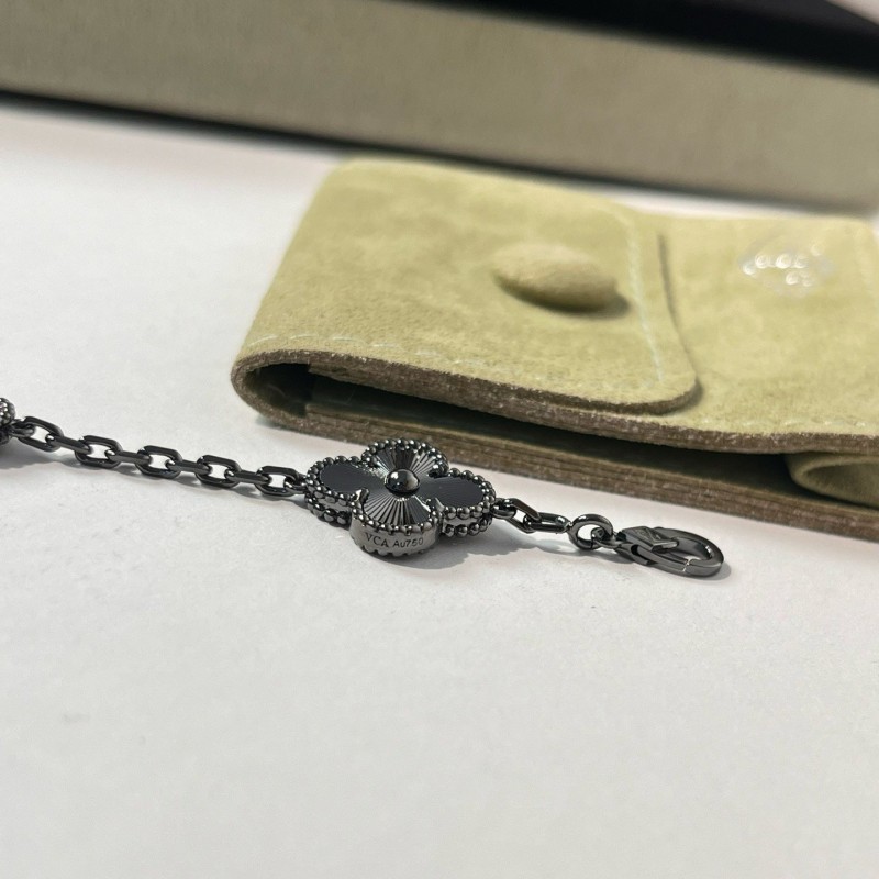 VCA Bracelet 