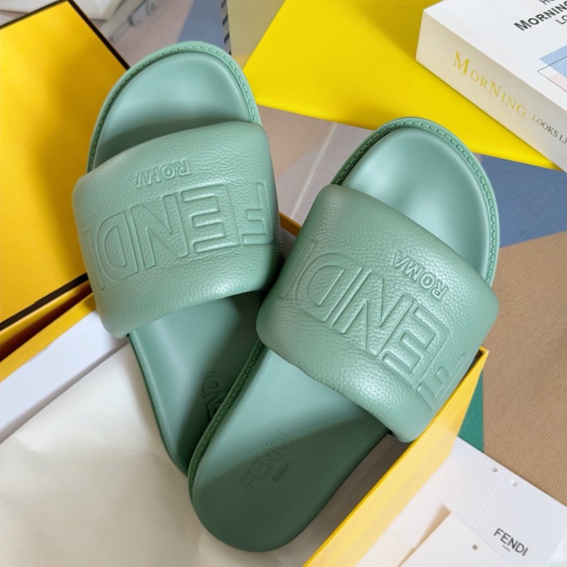 Fendi Roma Unisex Slippers