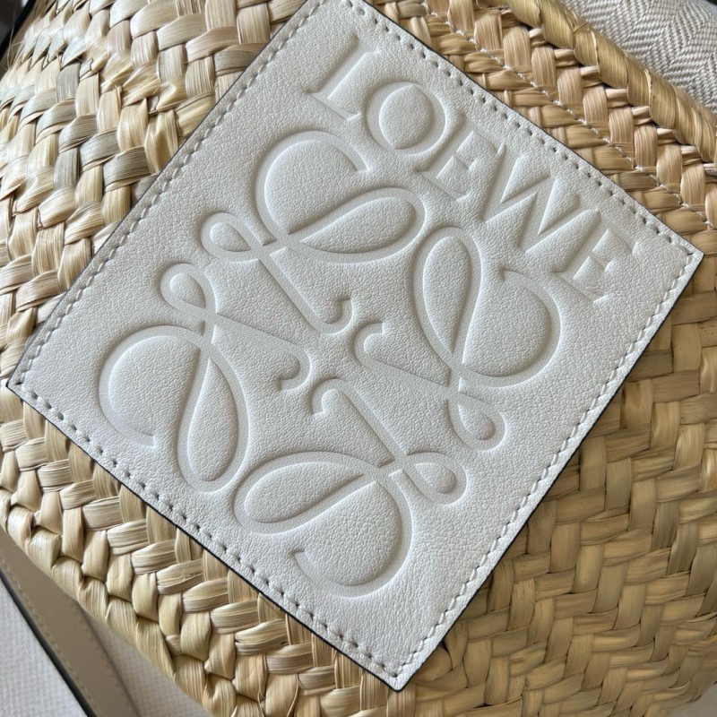 Loewe 水桶包