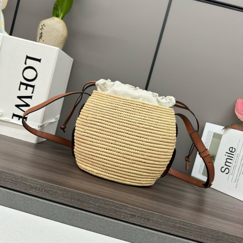 Loewe Basket