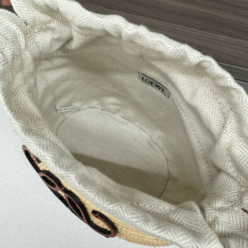 Loewe Basket