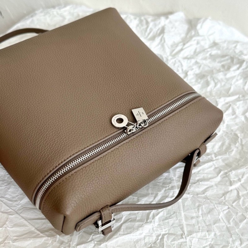 Loro Piana Extra Pocket