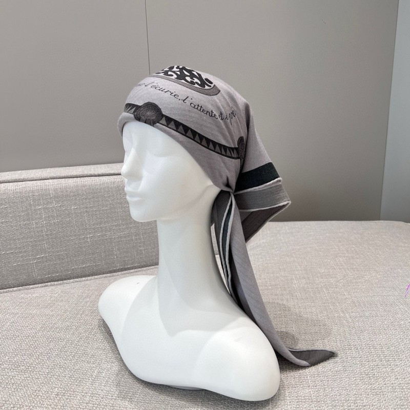 Dior Shawl