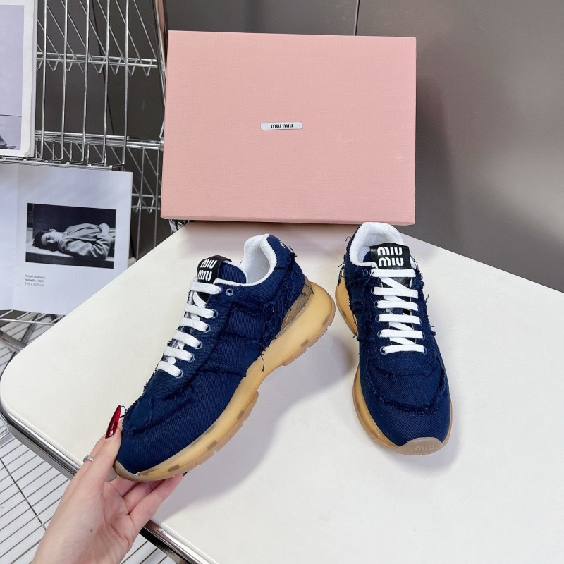 MiuMiu Sneaker
