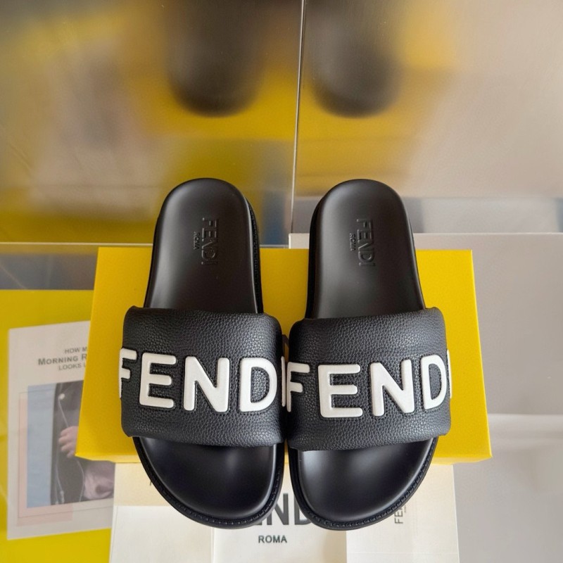 Fendi Unisex Slippers