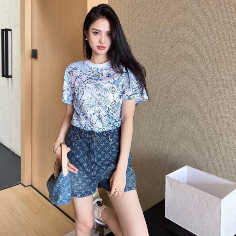 LV Tee