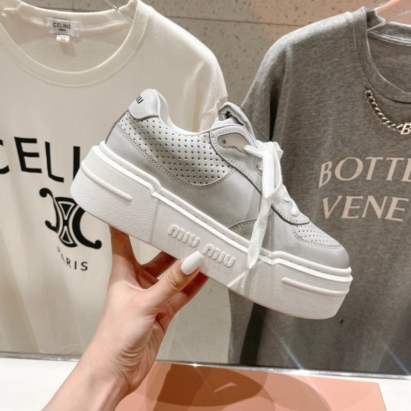 MiuMiu Sneaker