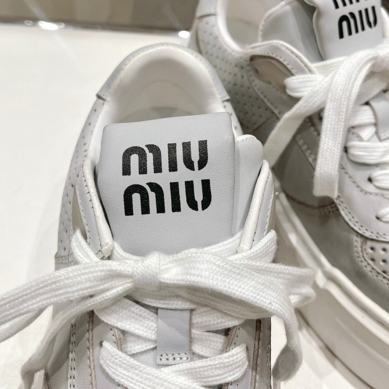 MiuMiu Sneaker